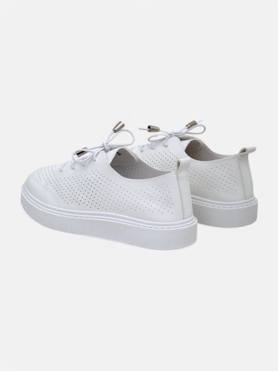 Royalfashion Női perforált fűzős sportcipő Vaned