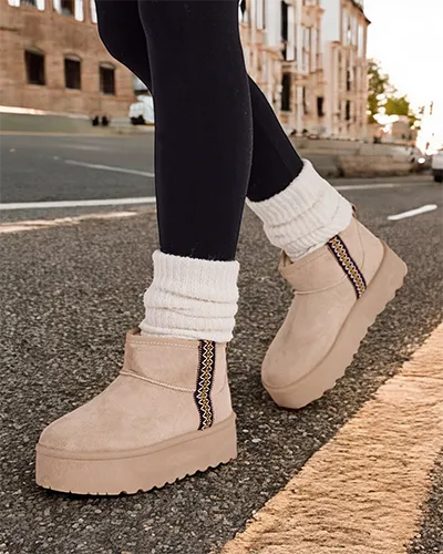 Royalfashion Rövid hótaposó nőknek Haluzi