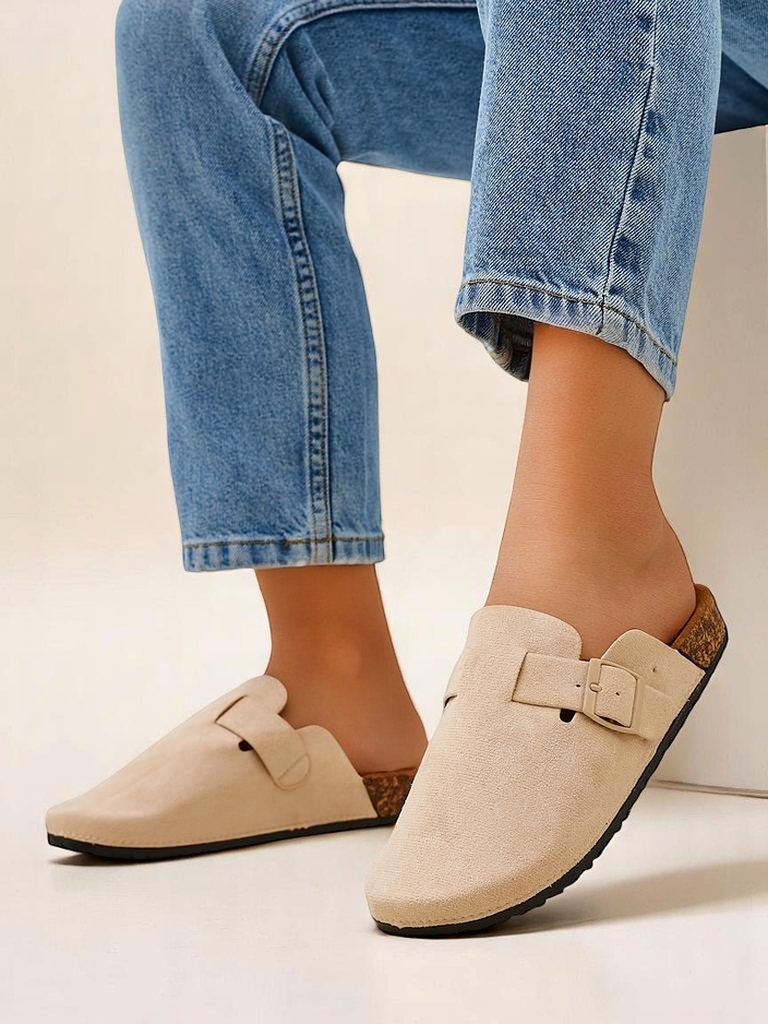 Royalfashion Zárt női papucsok Zanbelo