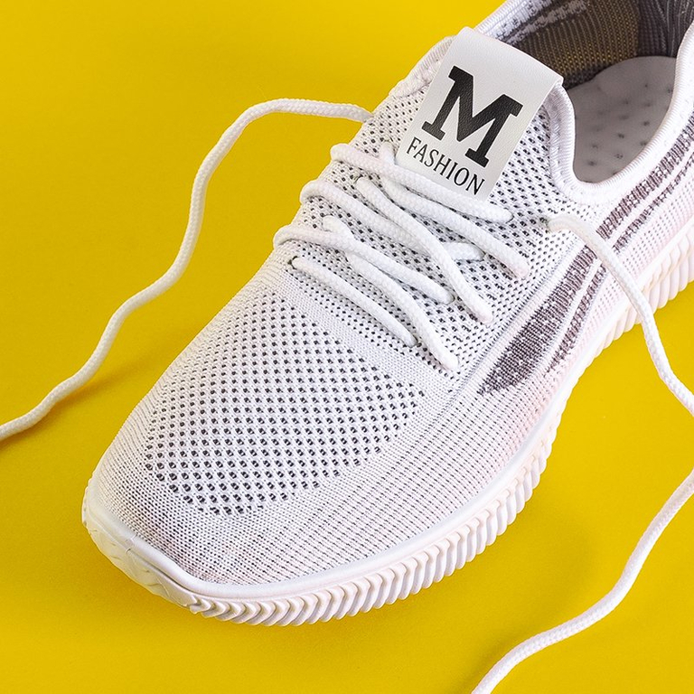 Női fehér sportcipő Slisova - Lábbeli