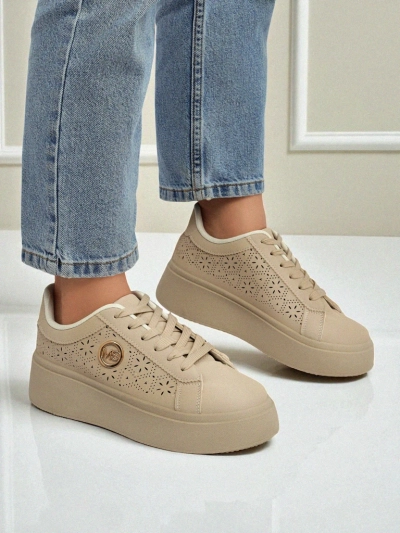 Női platform sneaker Callista Royalfashion ekrü eco bőr