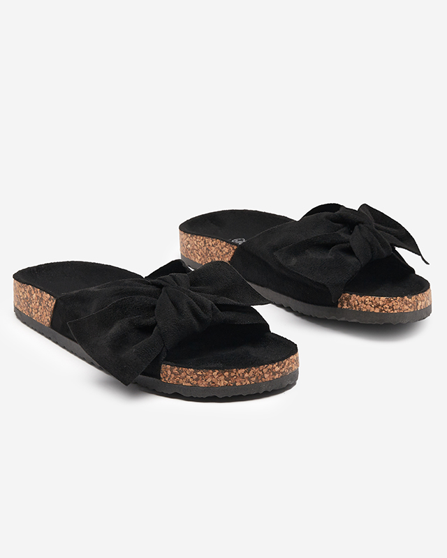OUTLET Fekete öko-velúr női papucs masnival Ewerka - Lábbeli