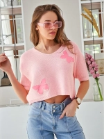 Világos rózsaszín