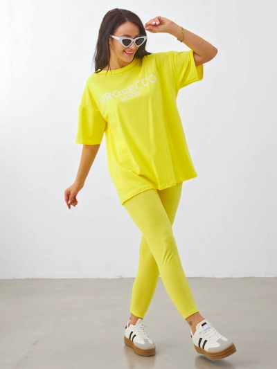 Royalfashion Pamut női szett rövid ujjú pólóval és leggings-szel