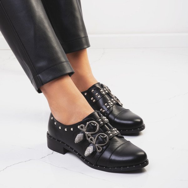 Fekete magas sarkú cipő a Stavomenától - Lábbeli