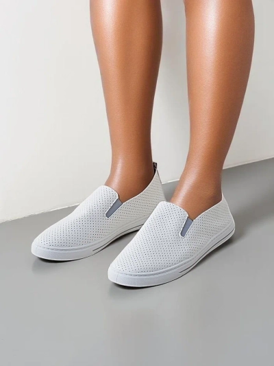 Royalfashion Női perforált slip-on cipők Eppes