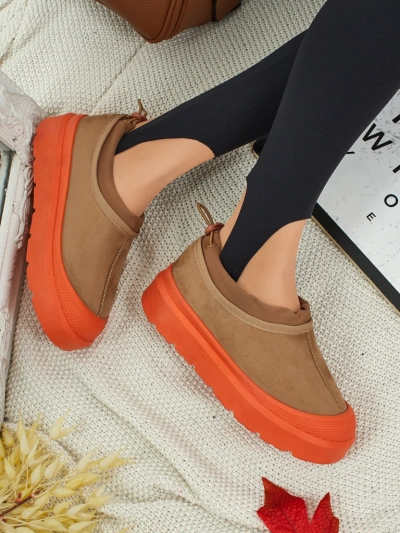 Flora Női Teve Színű Velúr Kényelmes Mindennapi Tornacipő