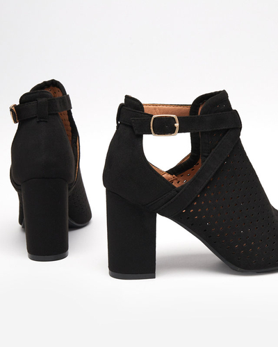 OUTLET Női fekete áttört szandál a Rilose postán - Lábbeli