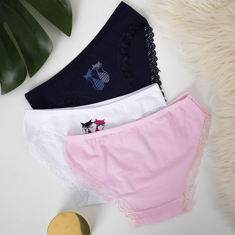 Női színes nadrág csipkével és nyomtatással 3 / csomag - Fehérnemű