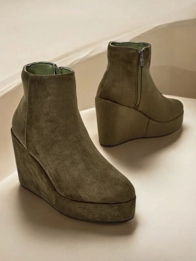 Royalfashion Női sarokcsizma Sieffa