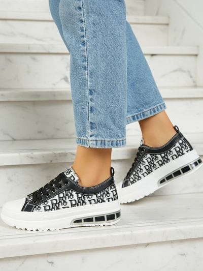 Sneakers Livia fekete-fehér színben, platformmal