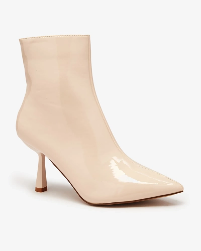 Royalfashion Bézs színű lakkozott női kacsacipő Elegant Classy