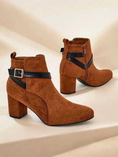 A Royalfashion Női platform bokacsizma Eloron