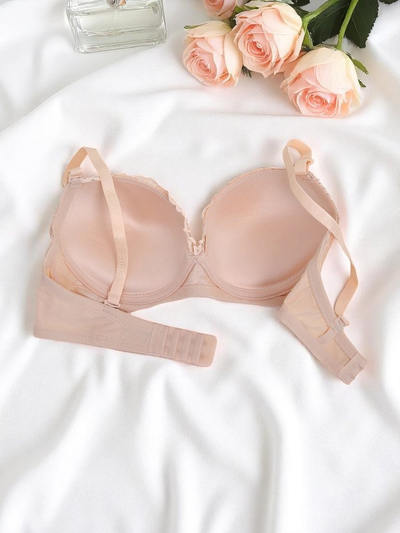 Royalfashion Női push-up csipkés melltartó Sensuelle Lift