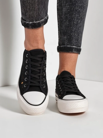 Royalfashion Női perforált sneakers Nizzet