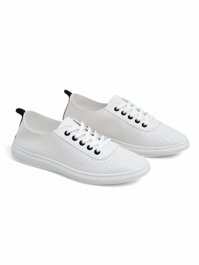 Royalfashion Női áttört tornacipő Tareb