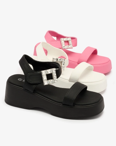 Royalfashion Fehér női díszített szandál egyszínű talppal Lorexi