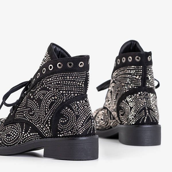 Fekete női csizma cirkóniával Elwira - Lábbeli