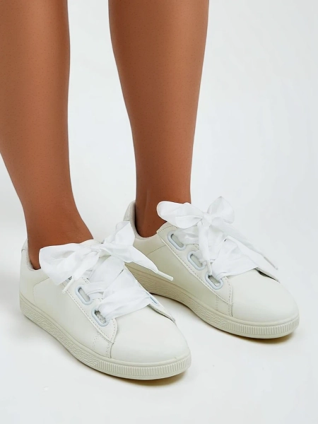 Royalfashion Női öko-bőr sportcipők díszkötőfűzőkkel Etti