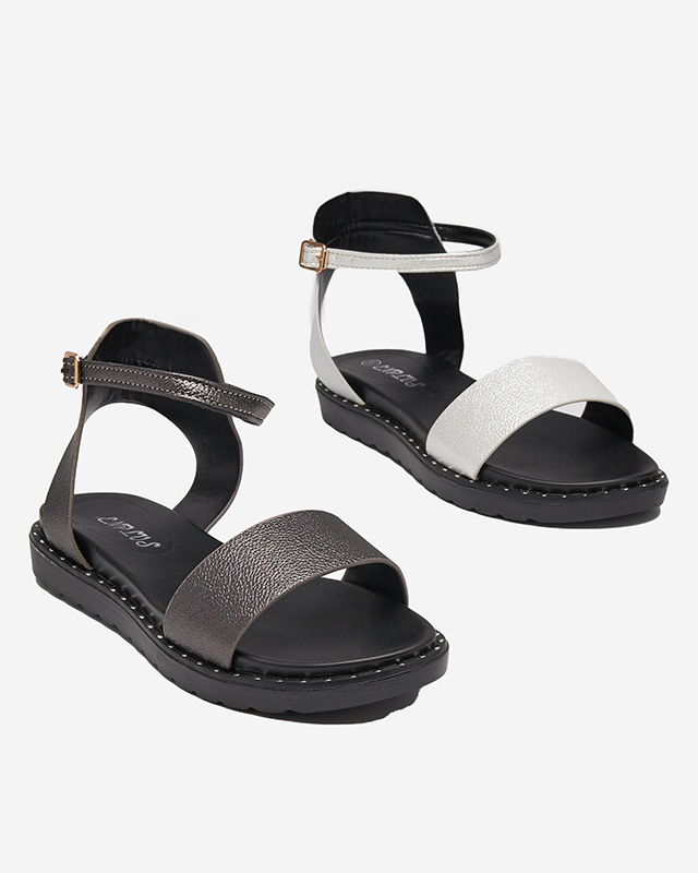 OUTLET Ezüst színű női öko-bőr szandál csillámmal Delika - Lábbeli