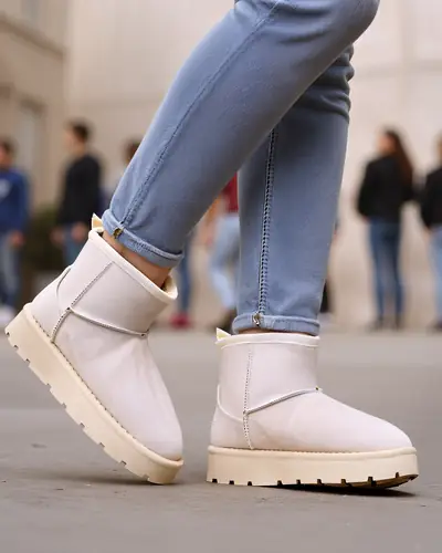 Royalfashion Rövid csizmák, mint a női hótaposók Belli