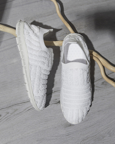 OUTLET Fehér csúszós női sportcipő tornacipő Kerliv- Footwear
