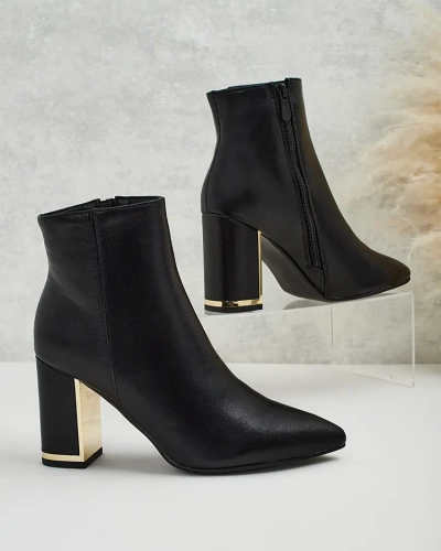 Royalfashion női Dollame tűsarkú csizma