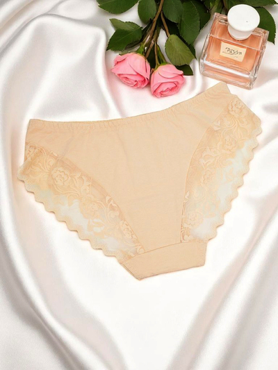 Royalfashion Női pamut csipkés bugyi Pure Lace