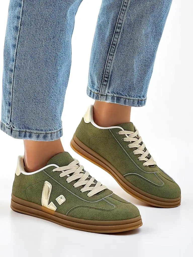 Royalfashion Női sportcipő Pesefe