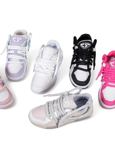 Royalfashion Női sportcipők dekoratív fűzőkkel Clesiv