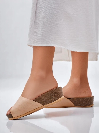 Royalfashion Női szandál alacsony wedge-kel Maderas