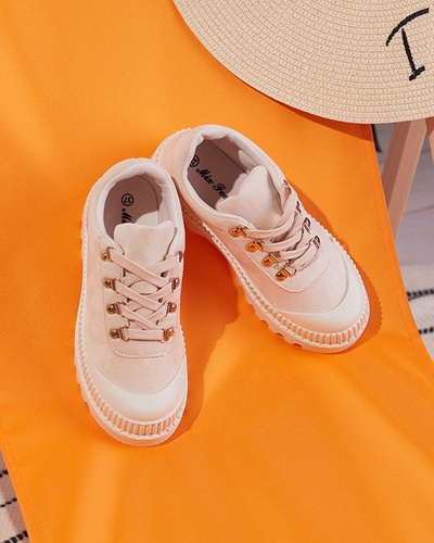 OUTLET Bézs színű női sportcipő, mint az Ohos tornacipő - Lábbeli