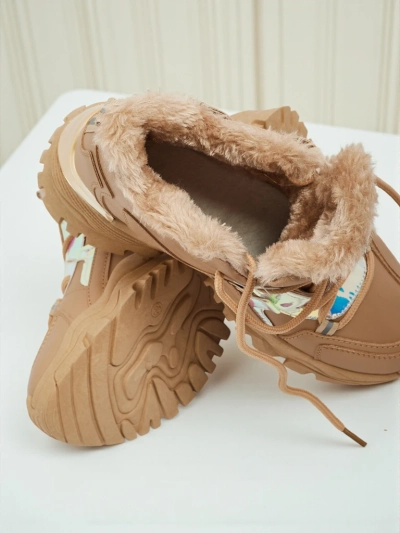 Royalfashion Női bélelt Potomi sneakerek