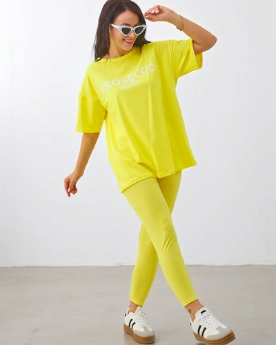 Royalfashion Pamut női szett rövid ujjú pólóval és leggings-szel