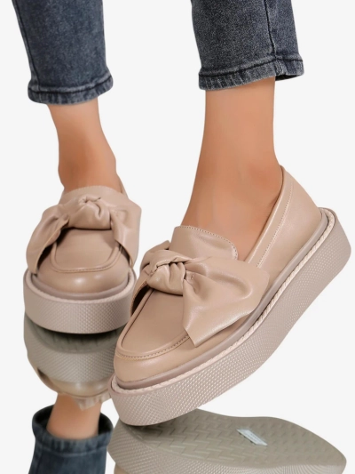 Royalfashion Elegáns női mokaszin masnival Ortto