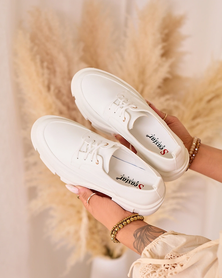 Royalfashion Fehér női egyszínű talpú Trendy Chunky félcipő