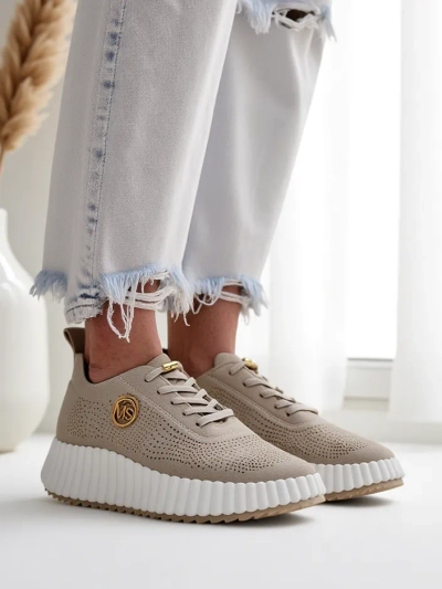 Royalfashion Női sportos fűzős sneaker Tobin