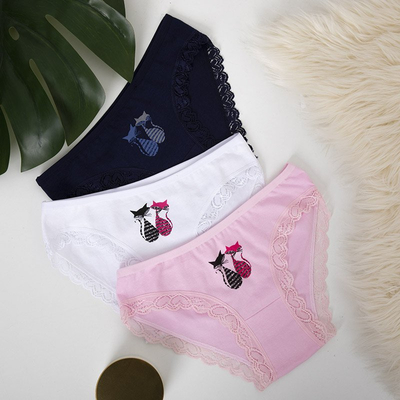 Női színes nadrág csipkével és nyomtatással 3 / csomag - Fehérnemű