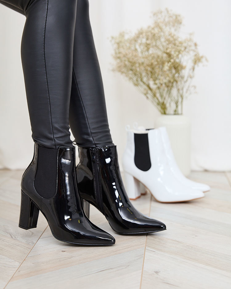 Royalfashion Fekete női Lady Jeny tűsarkú csizma