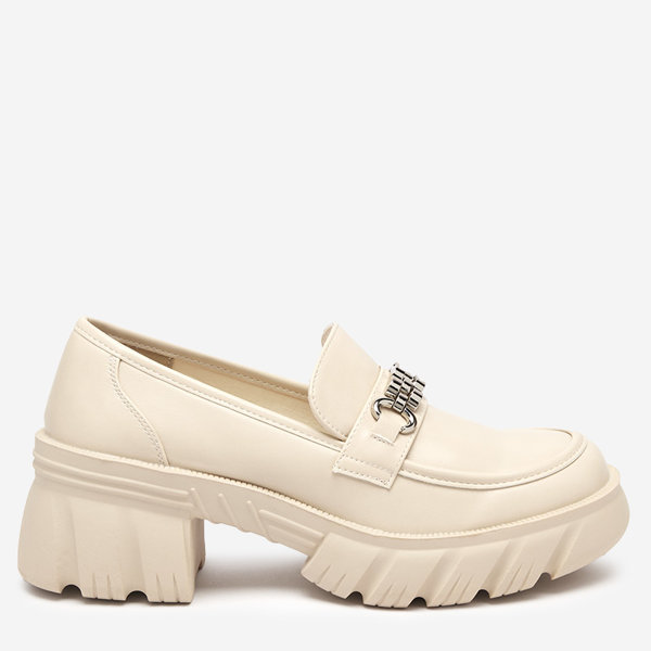 OUTLET Bézs színű női cipő masszív Erikela talpon - Lábbeli