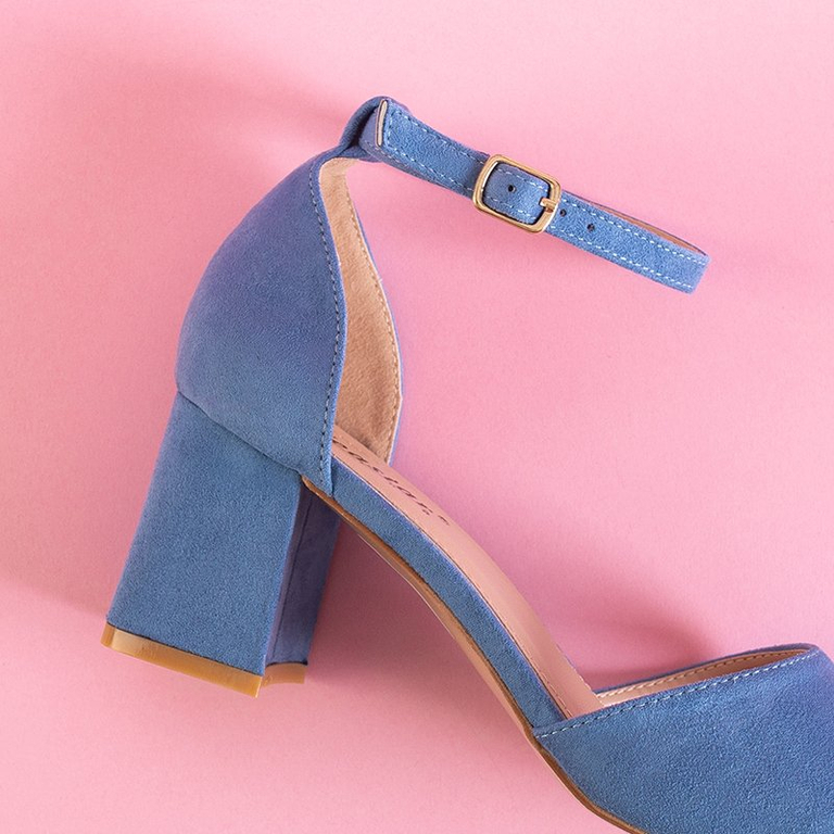 Kék női szandál alacsony oszlopon Isis - Lábbeli