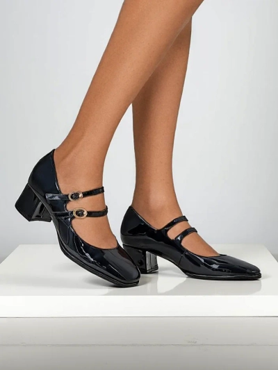 Royalfashion Lakkbőr női magassarkú, blokk sarkú, pántos Weyy