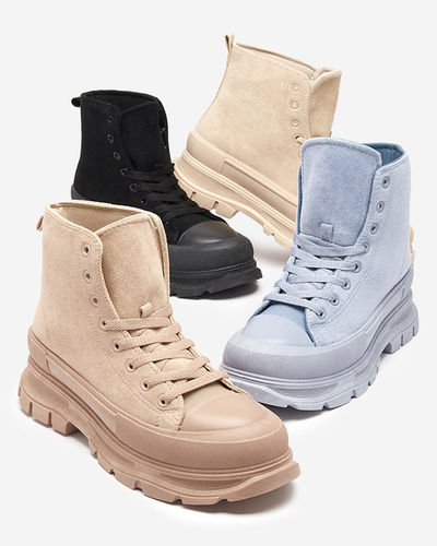 OUTLET Világosbarna, fűzős, lapos sarkú női bokacsizma Wertika - Cipők