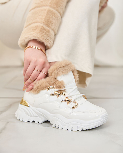 Royalfashion Fehér Carucca szigetelt női tornacipő