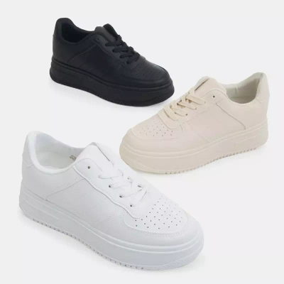 OUTLET Bézs női sportcipő a Silvina platformon - Lábbeli