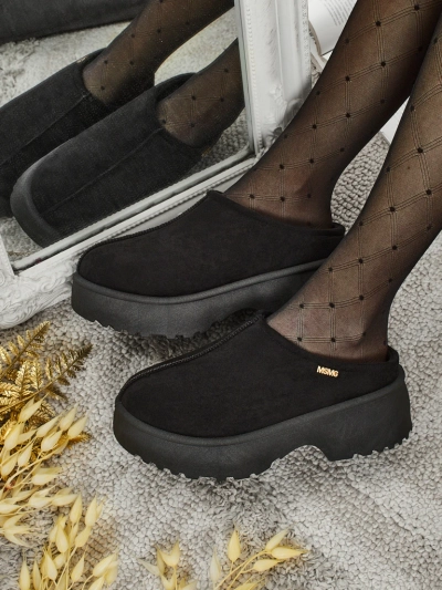 Rövid női a'la hócsizmák bundával Noelina