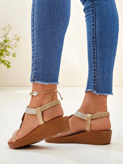 Aurelia Royalfashion női arany színű éktalpú szandál ökológiai bőrből