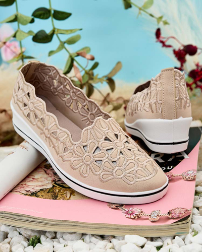 Royalfashion Női alacsony sarkú félcipő Dellio