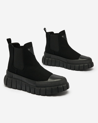 Royalfashion Fekete női magas tornacipő Nexeri