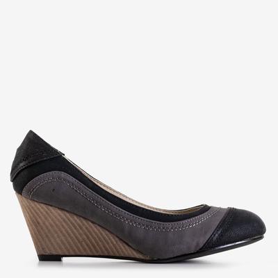 Fekete és szürke női ékszivattyúk Linnea - Cipők